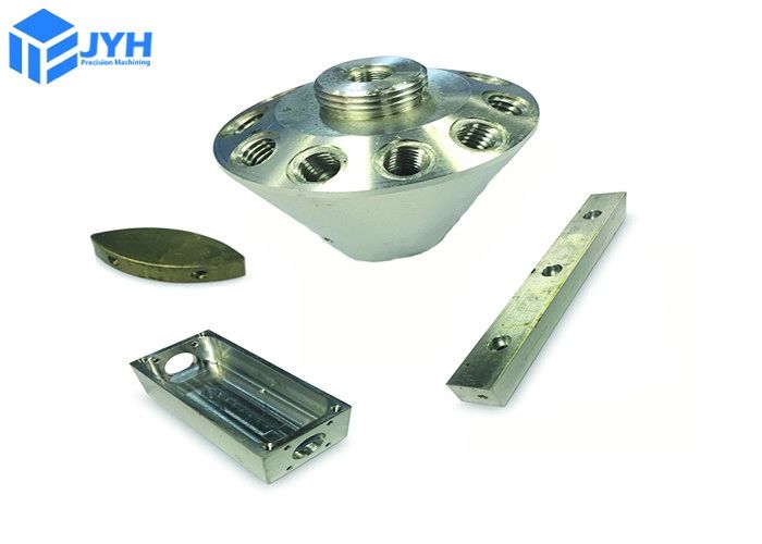 5 eixos de usinagem CNC com tamanho 650*650*550mm