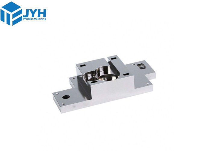 Serviços de transformação de peças de máquinas de processamento CNC para aço inoxidável
